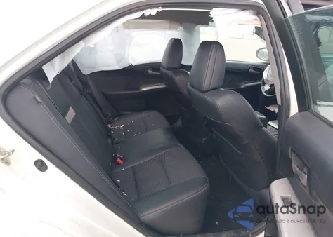 2014 Toyota Camry Se z USA, uszkodzony, nr VIN 4T1BF1FK9EU414735